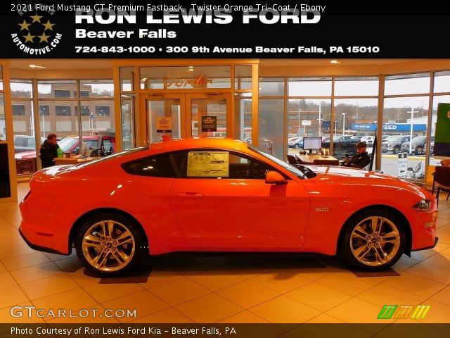 2021 Ford Mustang GT Premium Fastback in Twister Orange Tri-Coat