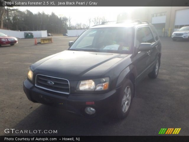 2004 Subaru Forester 2.5 XS in Java Black Pearl