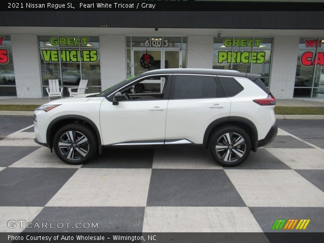 2021 Nissan Rogue SL in Pearl White Tricoat