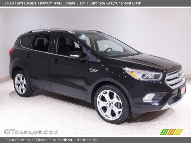 2019 Ford Escape Titanium 4WD in Agate Black