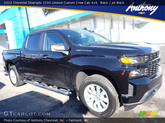 2022 Chevrolet Silverado 1500 Limited Custom Crew Cab 4x4 in Black