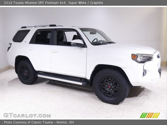 2019 Toyota 4Runner SR5 Premium 4x4 in Super White
