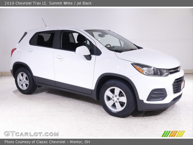 2019 Chevrolet Trax LS in Summit White