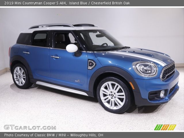 2019 Mini Countryman Cooper S All4 in Island Blue