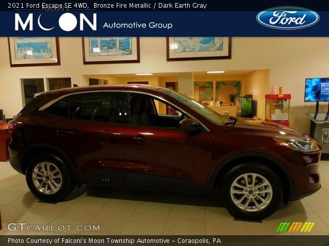 2021 Ford Escape SE 4WD in Bronze Fire Metallic
