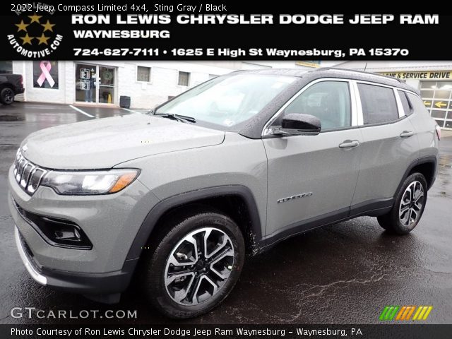 2022 Jeep Compass Limited 4x4 in Sting Gray