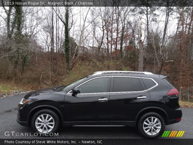 2019 Nissan Rogue SV in Magnetic Black