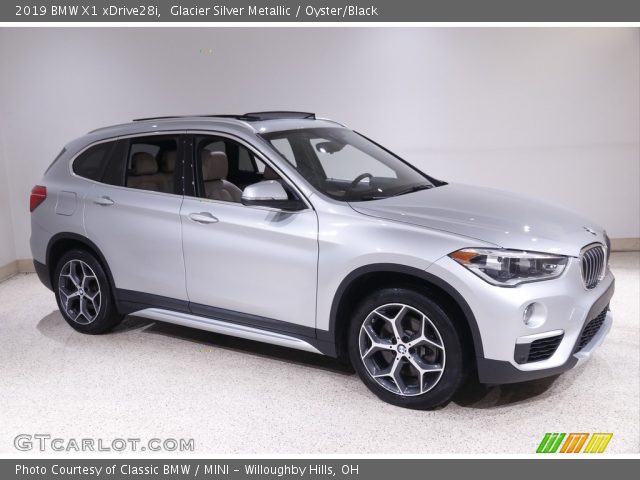 2019 BMW X1 xDrive28i in Glacier Silver Metallic