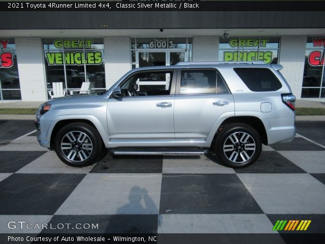 2021 Toyota 4Runner Limited 4x4 in Classic Silver Metallic