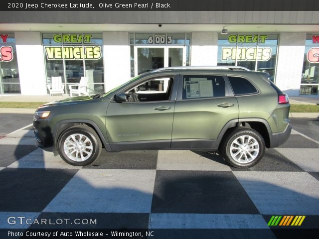 2020 Jeep Cherokee Latitude in Olive Green Pearl