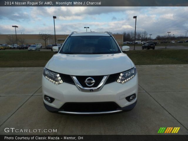 2014 Nissan Rogue SV AWD in Moonlight White