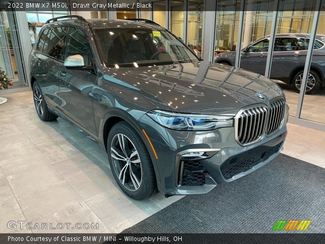 2022 BMW X7 M50i in Dravit Gray Metallic