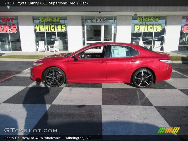 2020 Toyota Camry XSE in Supersonic Red