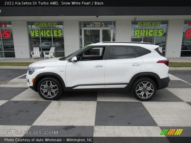 2021 Kia Seltos SX Turbo AWD in Snow White Pearl