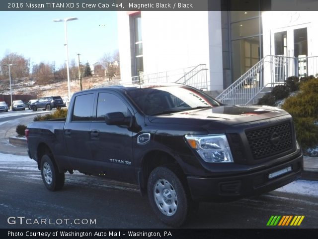 2016 Nissan TITAN XD S Crew Cab 4x4 in Magnetic Black