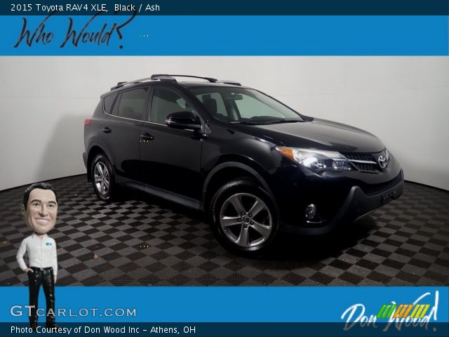 2015 Toyota RAV4 XLE in Black