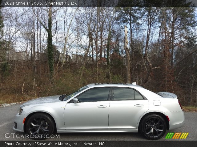 2021 Chrysler 300 S in Silver Mist