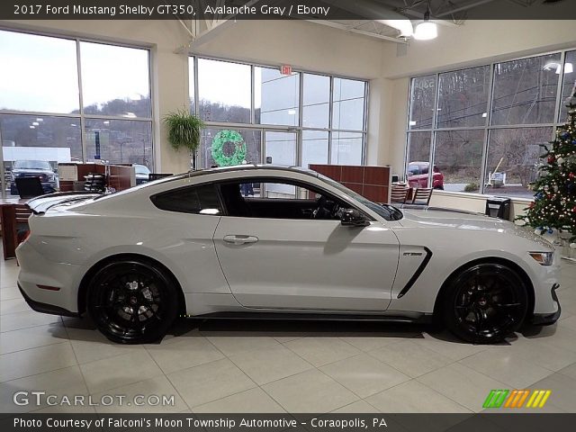 2017 Ford Mustang Shelby GT350 in Avalanche Gray