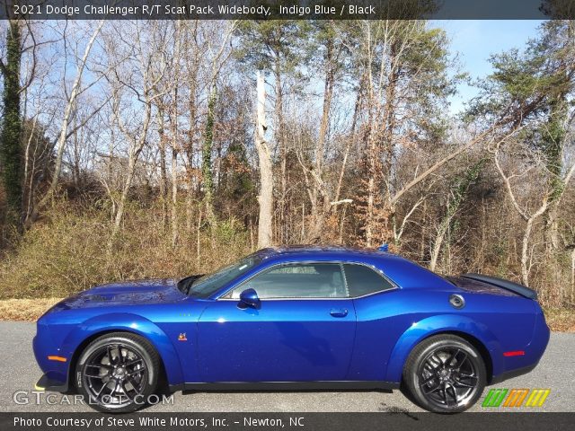 2021 Dodge Challenger R/T Scat Pack Widebody in Indigo Blue