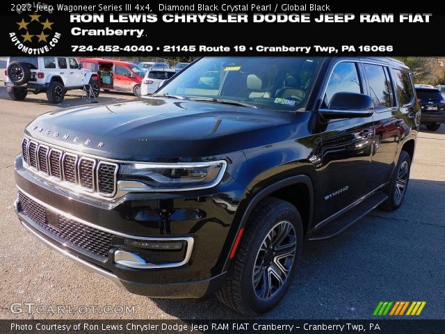 2022 Jeep Wagoneer Series III 4x4 in Diamond Black Crystal Pearl