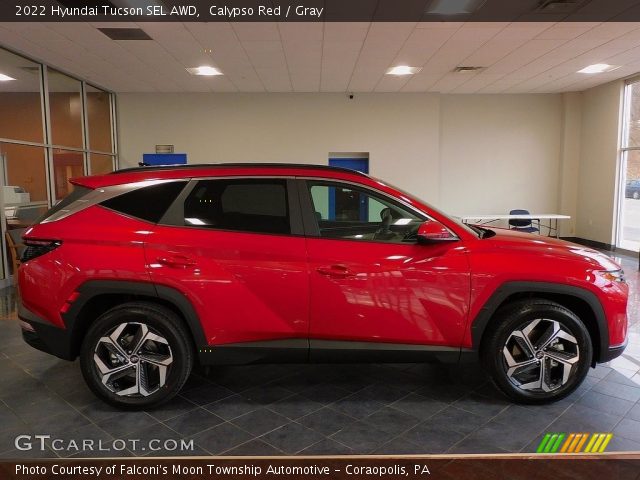 2022 Hyundai Tucson SEL AWD in Calypso Red