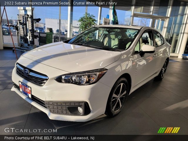 2022 Subaru Impreza Premium Sedan in Crystal White Pearl