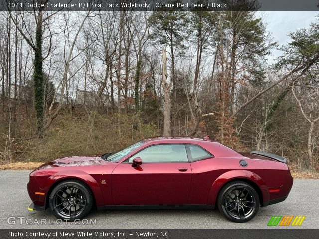 2021 Dodge Challenger R/T Scat Pack Widebody in Octane Red Pearl