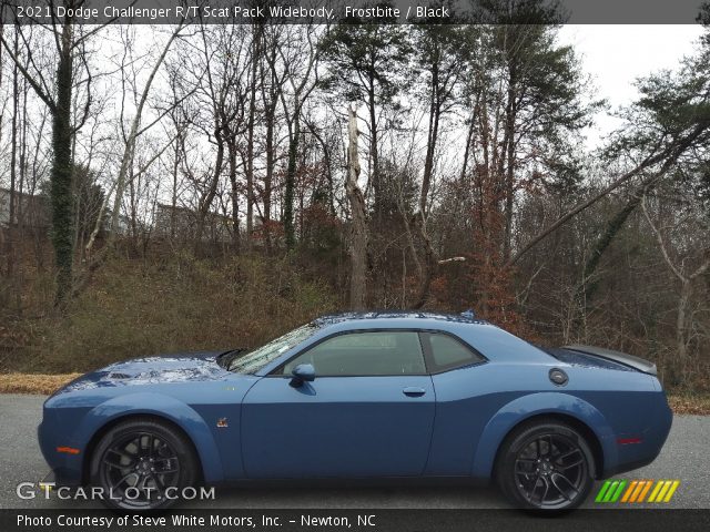 2021 Dodge Challenger R/T Scat Pack Widebody in Frostbite