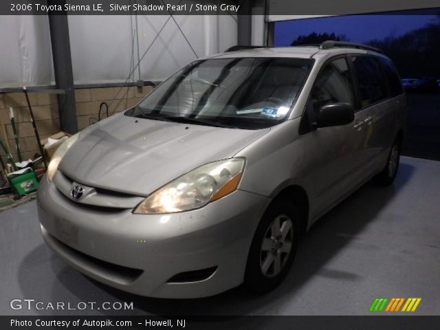 2006 Toyota Sienna LE in Silver Shadow Pearl