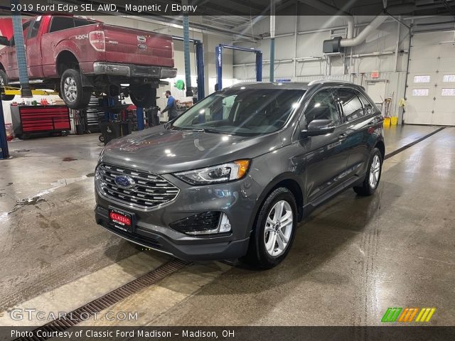 2019 Ford Edge SEL AWD in Magnetic