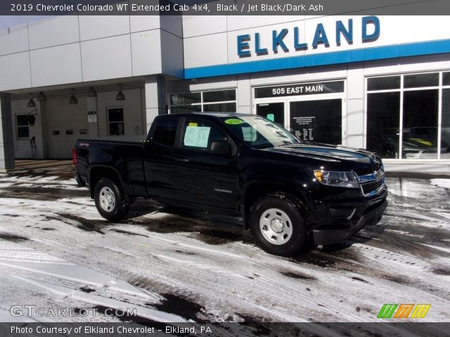 2019 Chevrolet Colorado WT Extended Cab 4x4 in Black