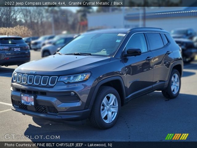 2022 Jeep Compass Latitude 4x4 in Granite Crystal Metallic