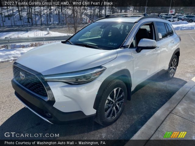 2022 Toyota Corolla Cross XLE AWD in Wind Chill Pearl