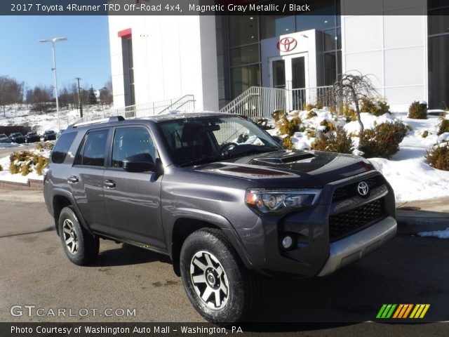 2017 Toyota 4Runner TRD Off-Road 4x4 in Magnetic Gray Metallic