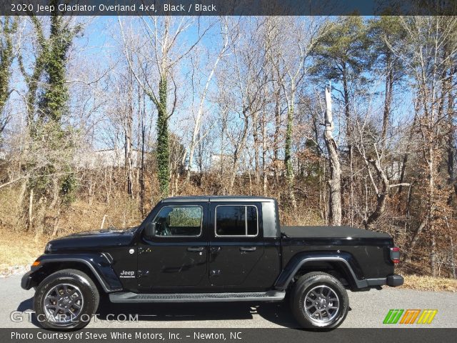 2020 Jeep Gladiator Overland 4x4 in Black