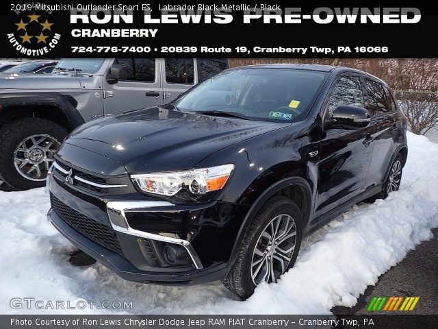 2019 Mitsubishi Outlander Sport ES in Labrador Black Metallic