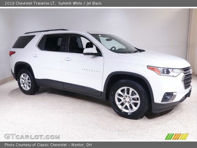 2019 Chevrolet Traverse LT in Summit White