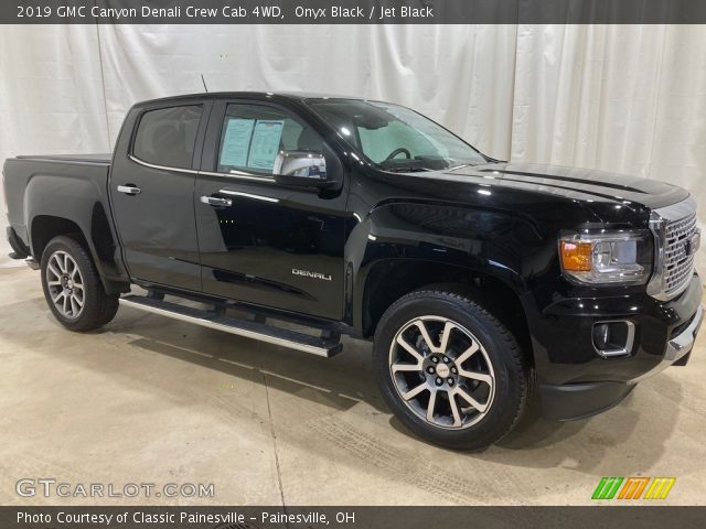 2019 GMC Canyon Denali Crew Cab 4WD in Onyx Black