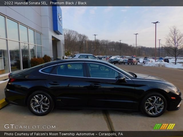 2022 Hyundai Sonata SEL in Phantom Black