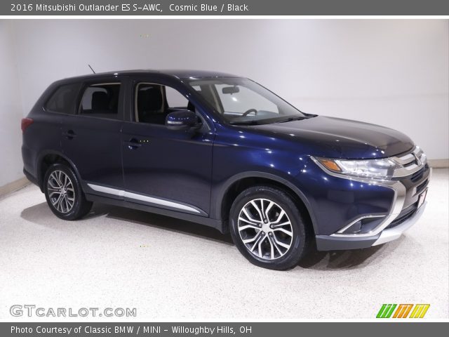 2016 Mitsubishi Outlander ES S-AWC in Cosmic Blue