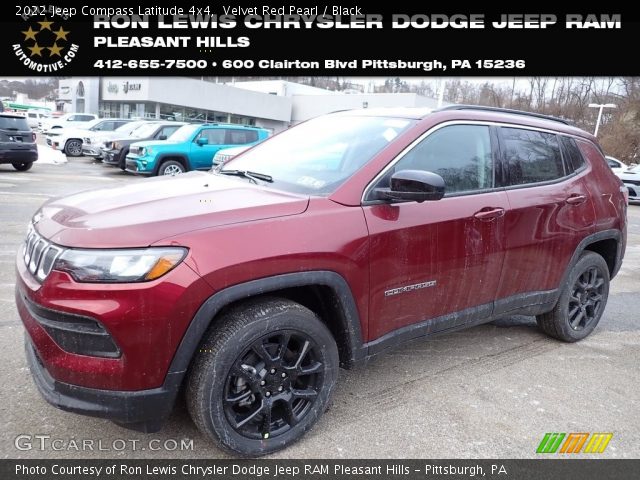 2022 Jeep Compass Latitude 4x4 in Velvet Red Pearl