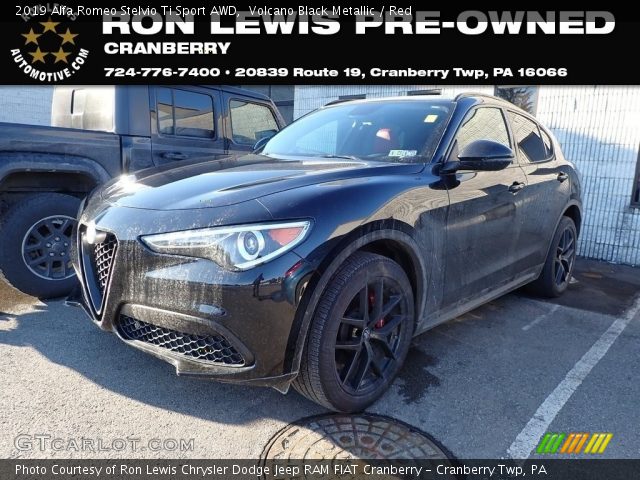 2019 Alfa Romeo Stelvio Ti Sport AWD in Volcano Black Metallic