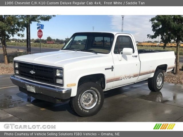 1986 Chevrolet C/K K10 Custom Deluxe Regular Cab 4x4 in Frost White