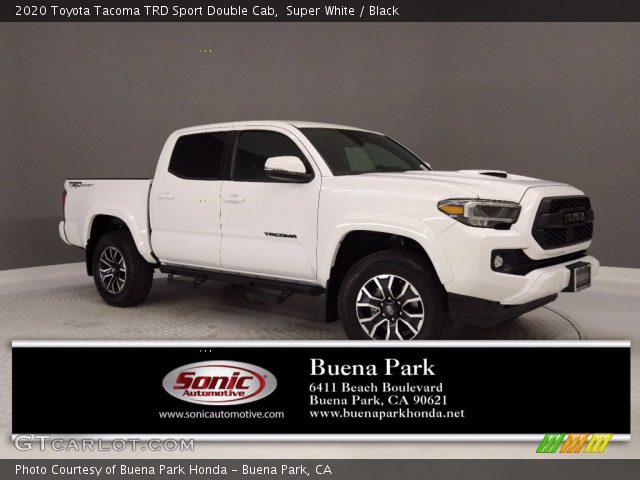 2020 Toyota Tacoma TRD Sport Double Cab in Super White