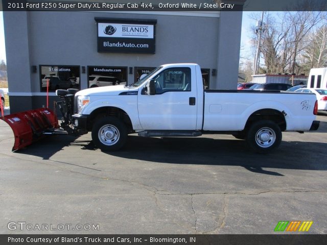 2011 Ford F250 Super Duty XL Regular Cab 4x4 in Oxford White