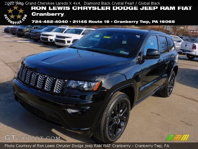 2022 Jeep Grand Cherokee Laredo X 4x4 in Diamond Black Crystal Pearl