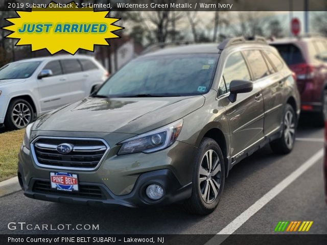 2019 Subaru Outback 2.5i Limited in Wilderness Green Metallic