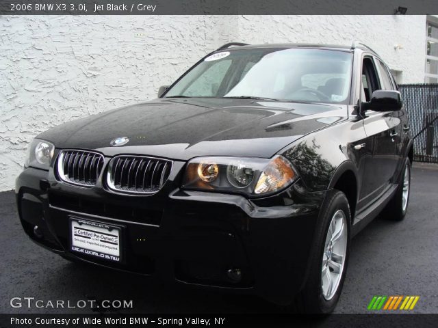 2006 BMW X3 3.0i in Jet Black
