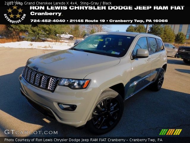 2022 Jeep Grand Cherokee Laredo X 4x4 in Sting-Gray