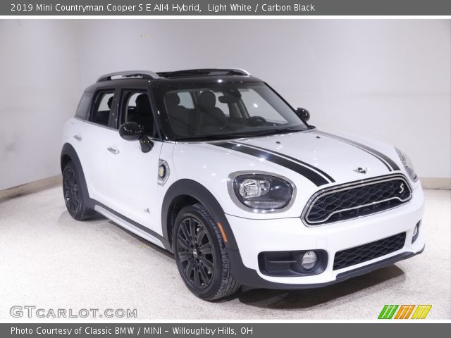 2019 Mini Countryman Cooper S E All4 Hybrid in Light White